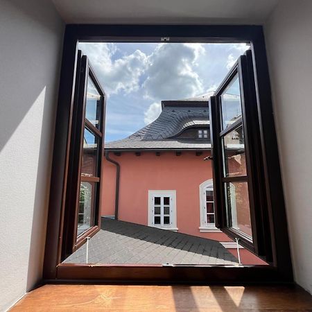 Nevinne Apartmany Колин Экстерьер фото